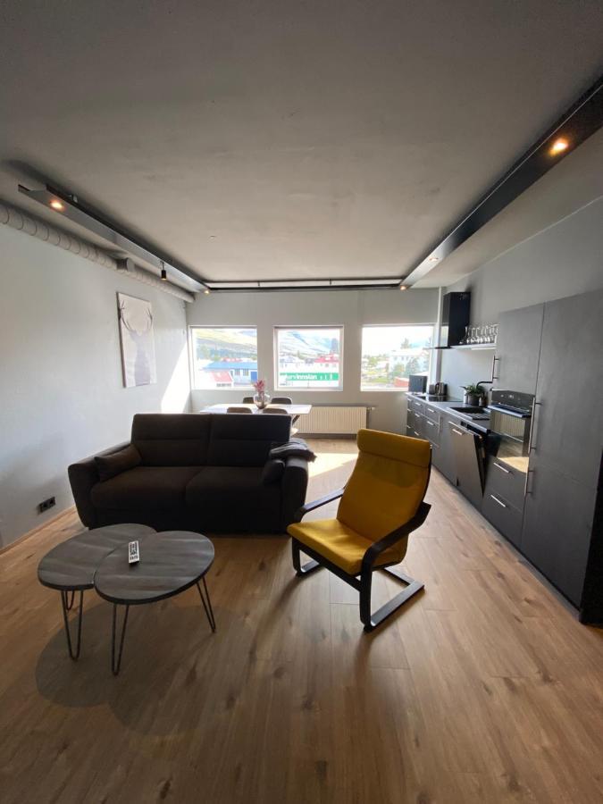 Ak Rentals, With Hot Tubs Akureyri Zewnętrze zdjęcie